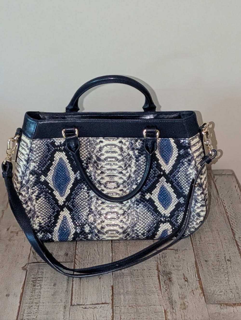 Brahmin Raelynn Ballington Satchel - Picture 4 of 9